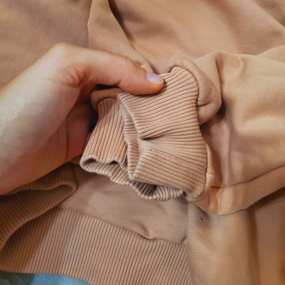 Essentiel Antwerp "Chill!" Long Sleeves Sweater. Pinkish Nude. Beaded Logo. S. - Picture 8 of 9